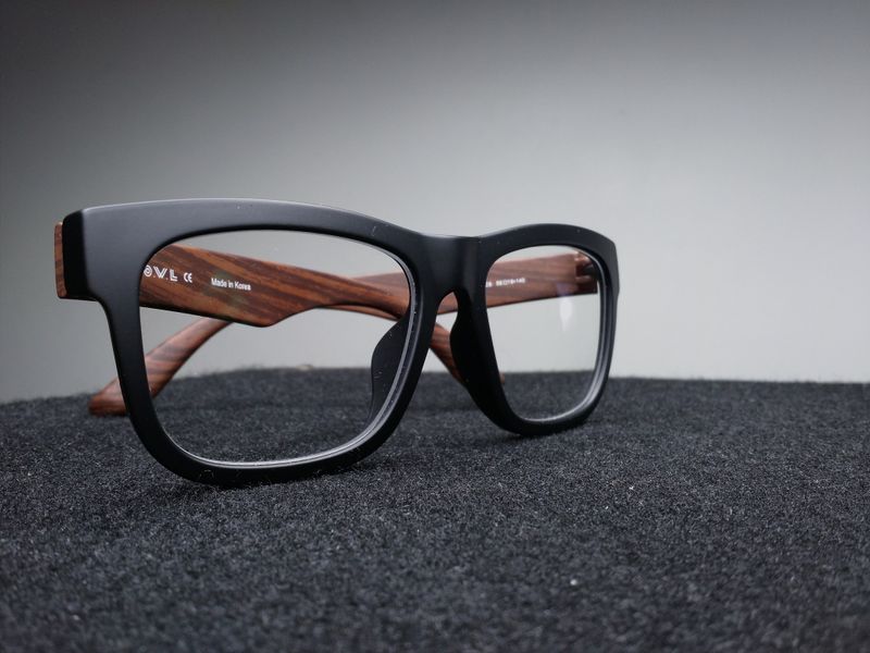Lightweight Metal Readers